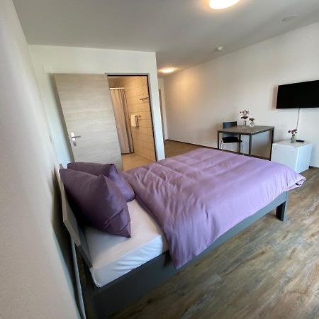 Motel & Aparthotel Brueggli Emmen Luaran gambar