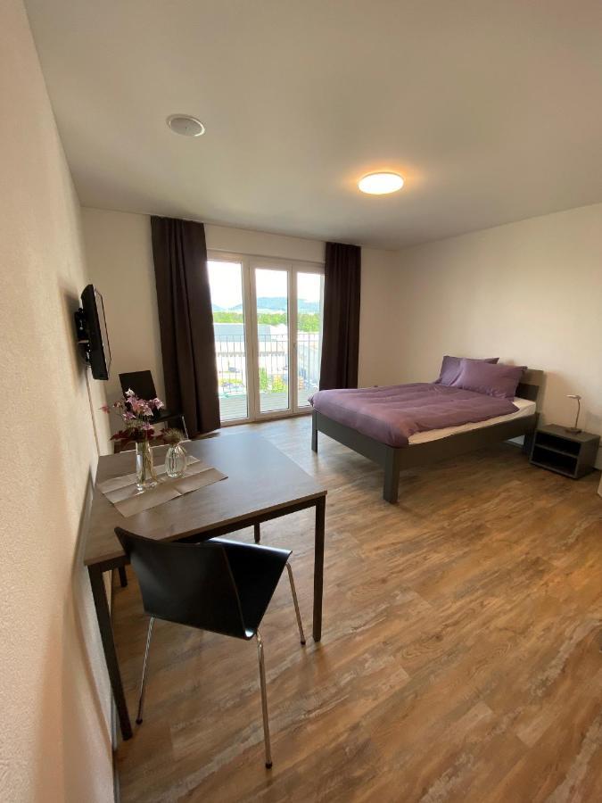 Motel & Aparthotel Brueggli Emmen Luaran gambar